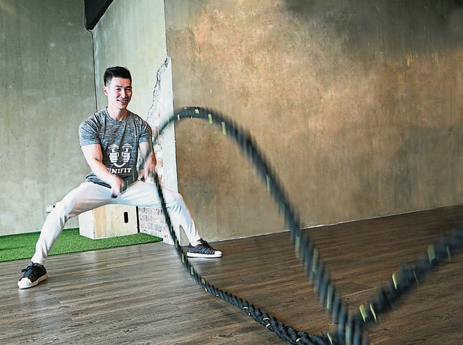 战绳（Battling Ropes）