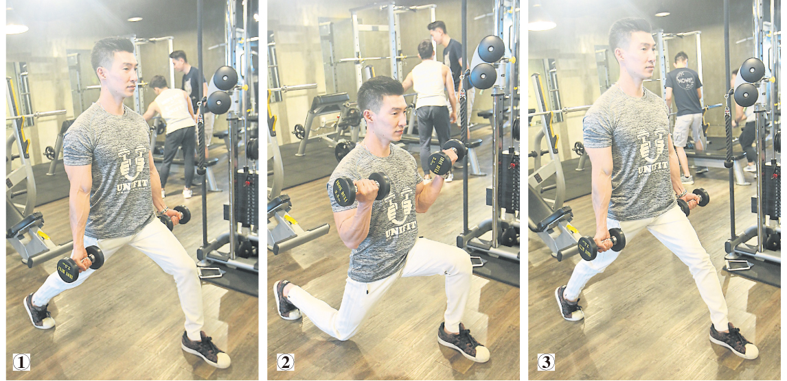 弓箭步二头弯举（lunge bicep curl）